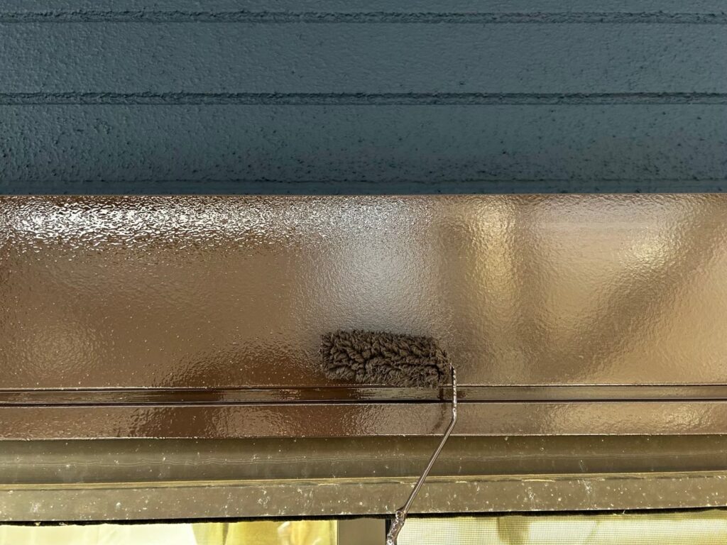 シャッターBOX<br />
上塗り