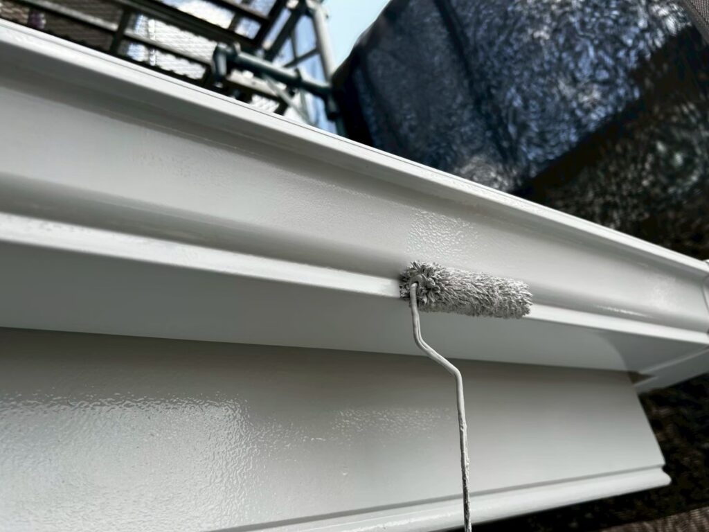 雨樋<br />
中塗り