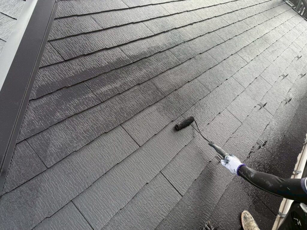 屋根塗装<br />
上塗り