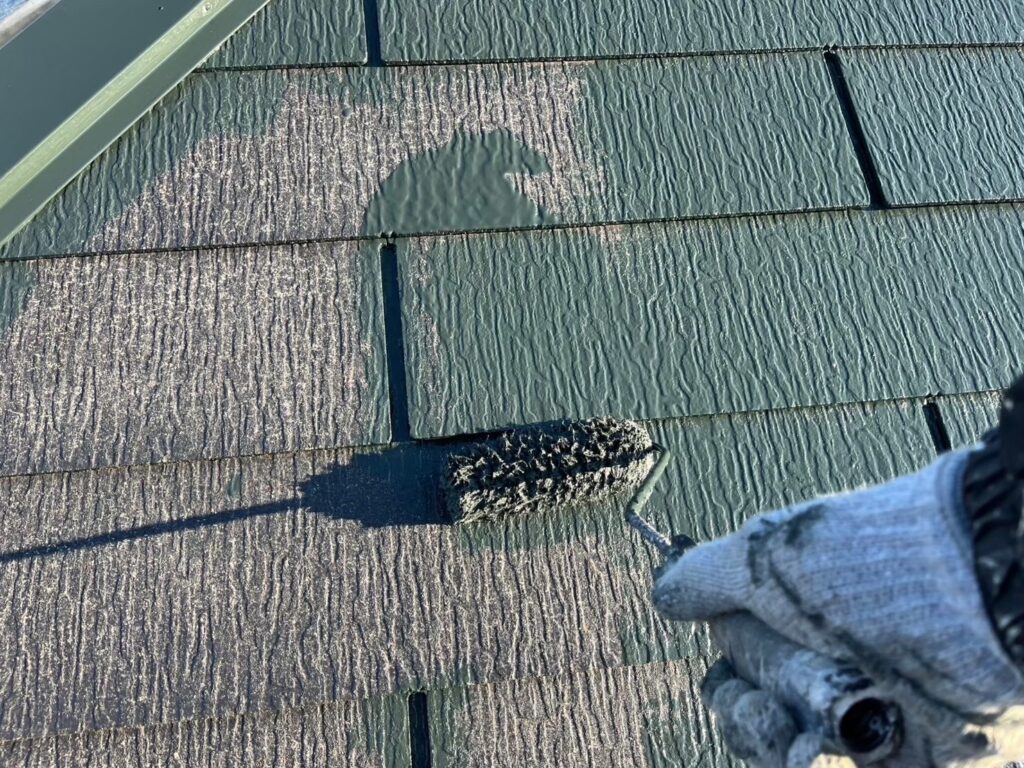 中塗り<br />
仕上げ塗料での１回目の塗装。<br />
<br />
