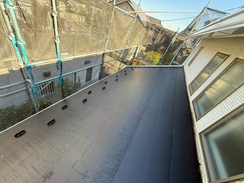 本体屋根カバー