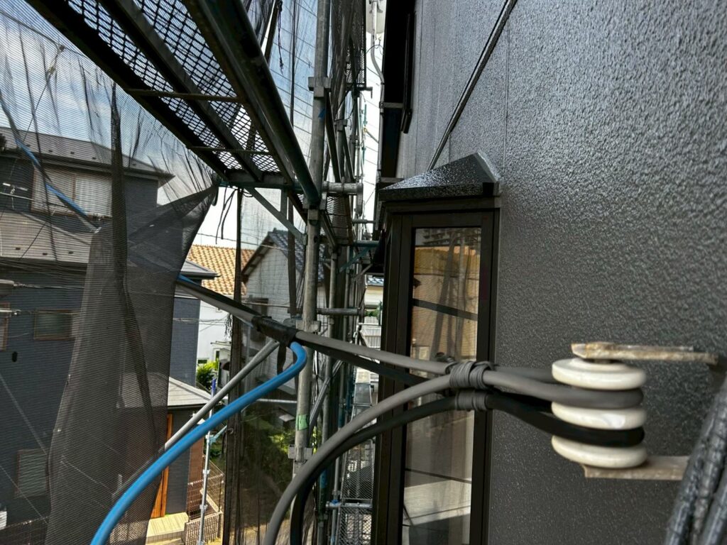 施工後のお写真です。<br />
西面上段<br />
